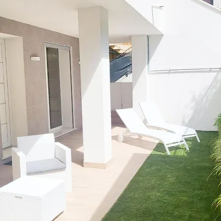 Apartment Giorgio - Giardino Privato - A Pochi Passi Dal Mare *